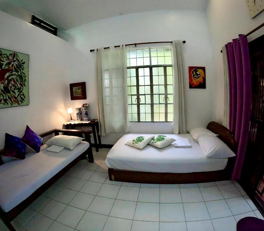 Auntie Gigi'S Place Tagaytay City ภายนอก รูปภาพ