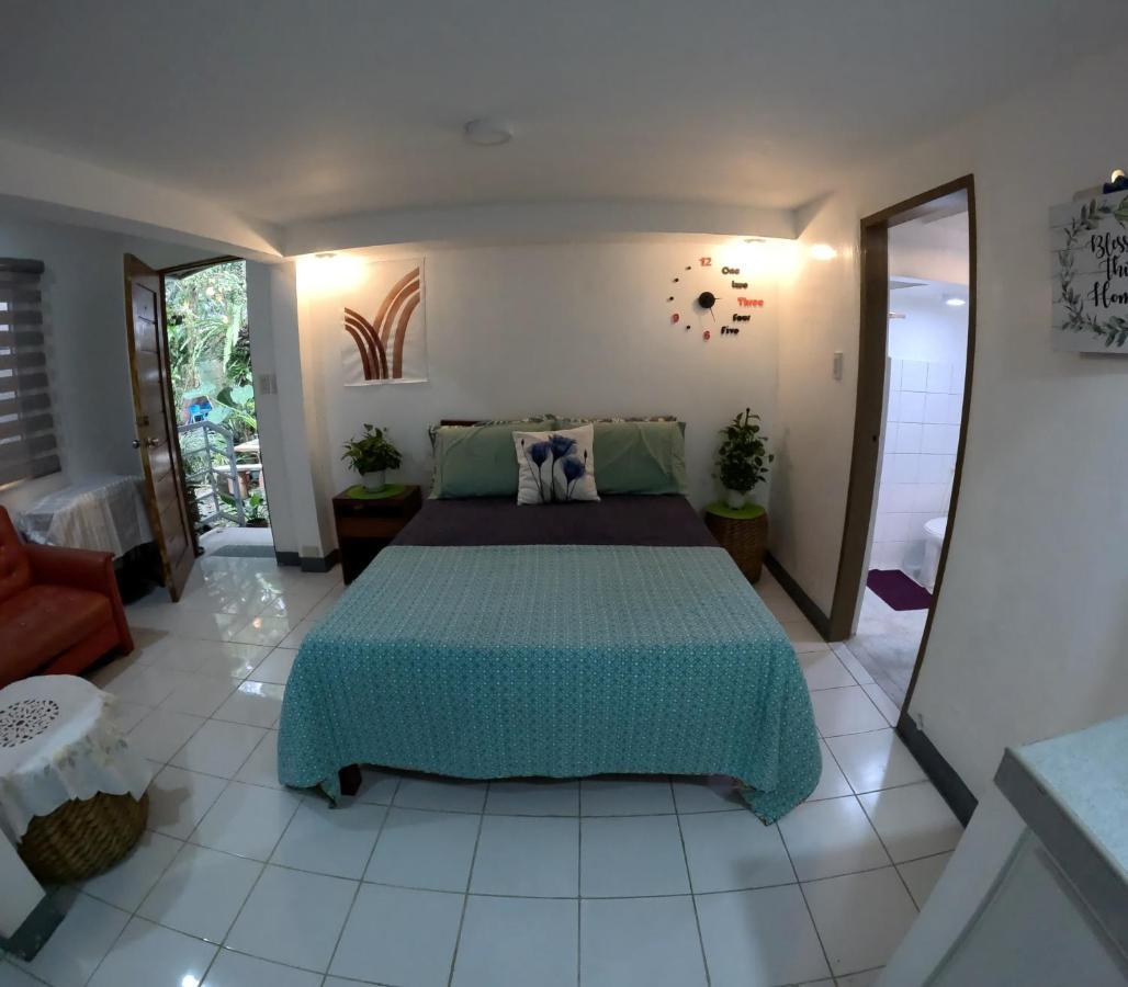Auntie Gigi'S Place Tagaytay City ภายนอก รูปภาพ