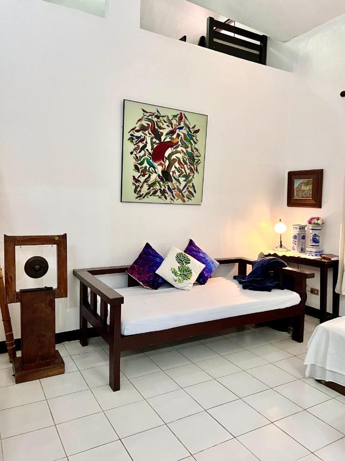Auntie Gigi'S Place Tagaytay City ภายนอก รูปภาพ