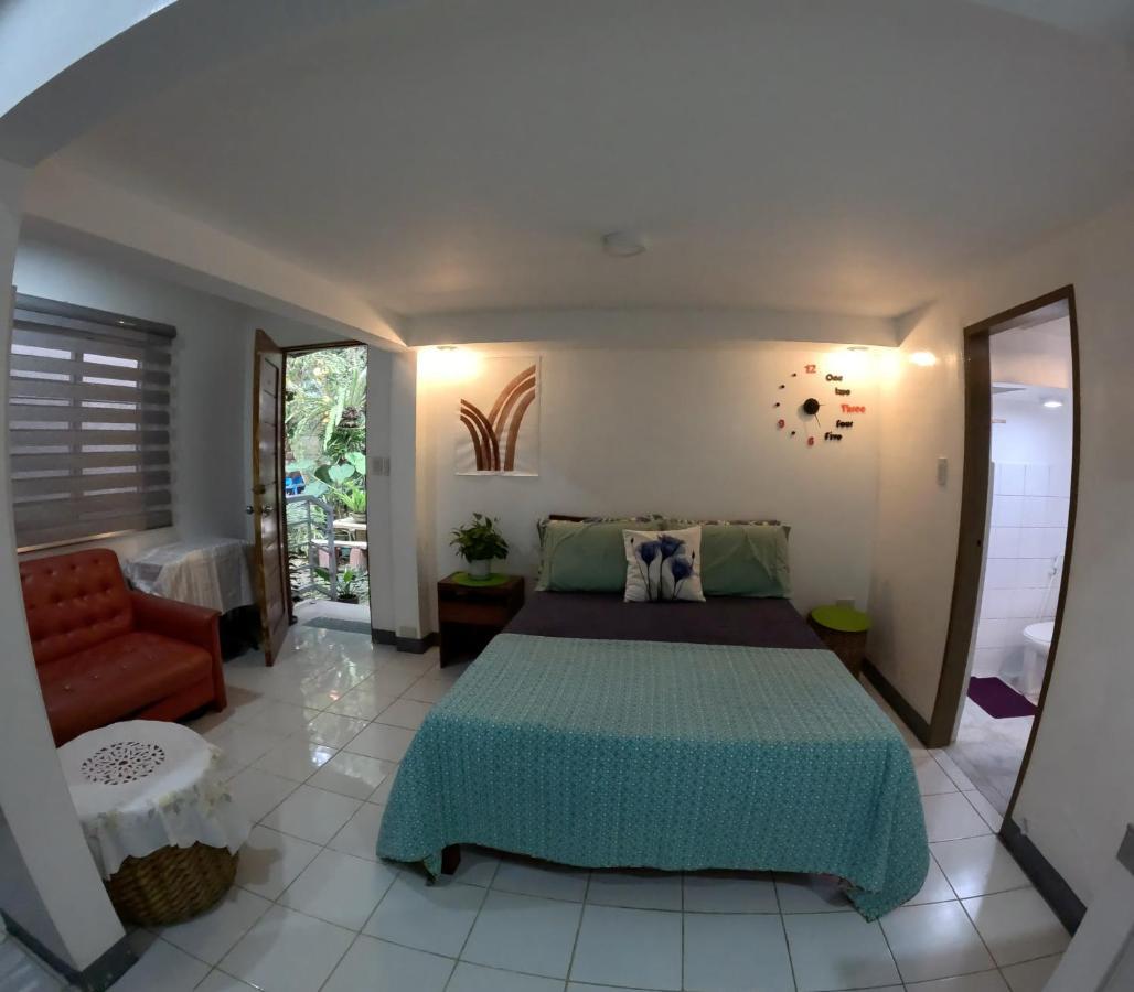Auntie Gigi'S Place Tagaytay City ภายนอก รูปภาพ