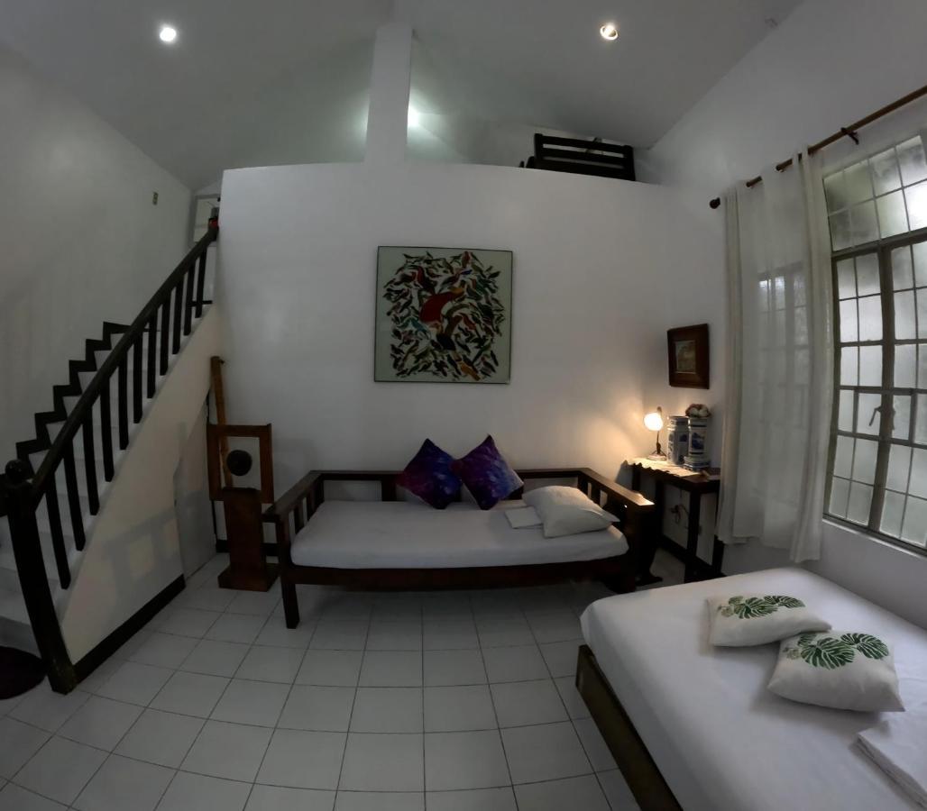 Auntie Gigi'S Place Tagaytay City ภายนอก รูปภาพ