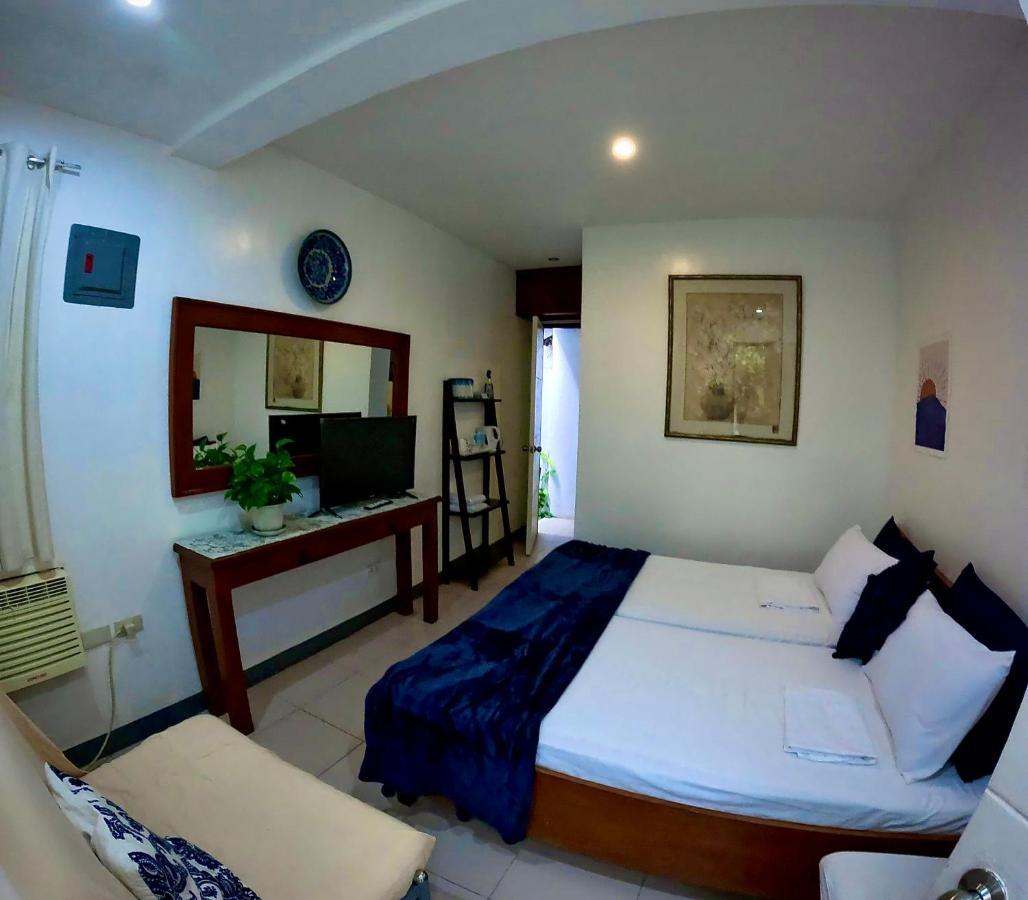 Auntie Gigi'S Place Tagaytay City ภายนอก รูปภาพ