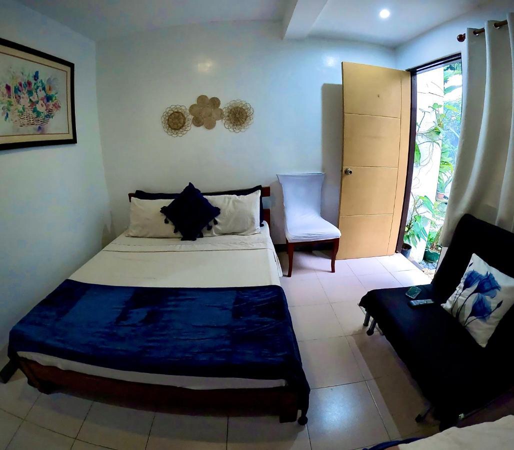 Auntie Gigi'S Place Tagaytay City ภายนอก รูปภาพ